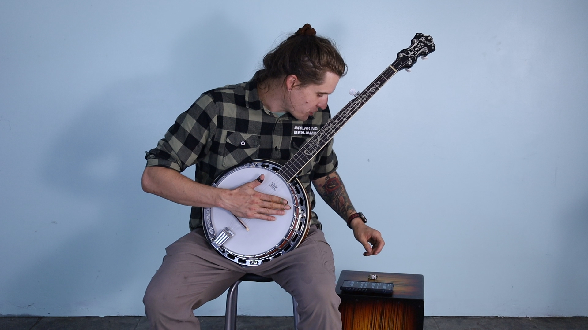 Behind the scenes wide shot of the making of How-to-tune-a-five-string-banjo-digi-design-group